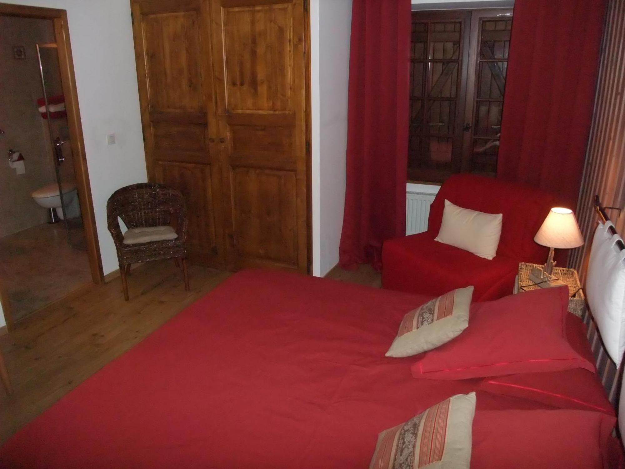 Le Domaine Du Grand Cellier Chambres D'Hotes En Savoie Tournon-sur-Rhône 部屋 写真